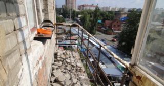 Демонтаж балкона Нурлат, цена от 2989 руб.