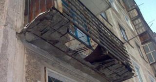 Демонтаж балкона Нурлат, цена от 2989 руб.