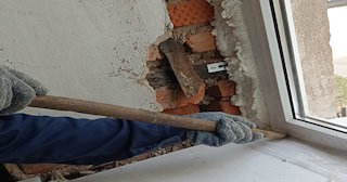 Демонтаж оконных откосов по выгодной цене от 525 руб. в Нурлате - Сварной-Нрт
