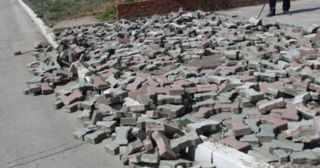Демонтаж тротуарной плитки Нурлат, цена от 2989 руб.